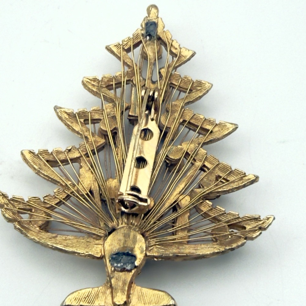 Vintage Gold Tone Multi Color Rhinestone Christmas Tree Brooch Pin Mid Century - Picture 5 of 9